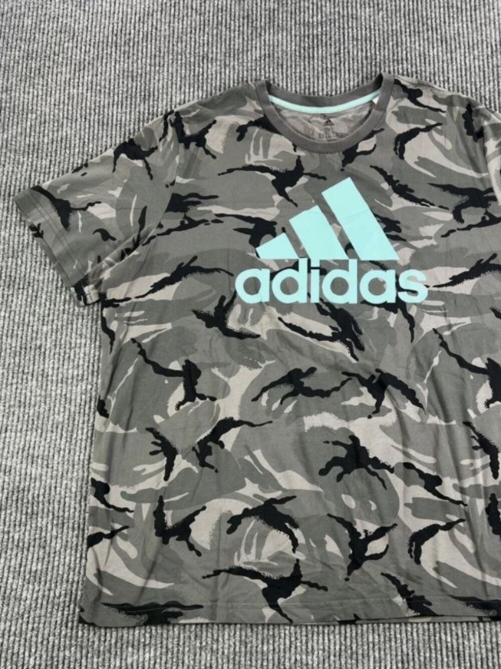 Adidas Tshirt Mens Short Sleeve Camouflage Tree AOP Tee Casual 100% Cotton